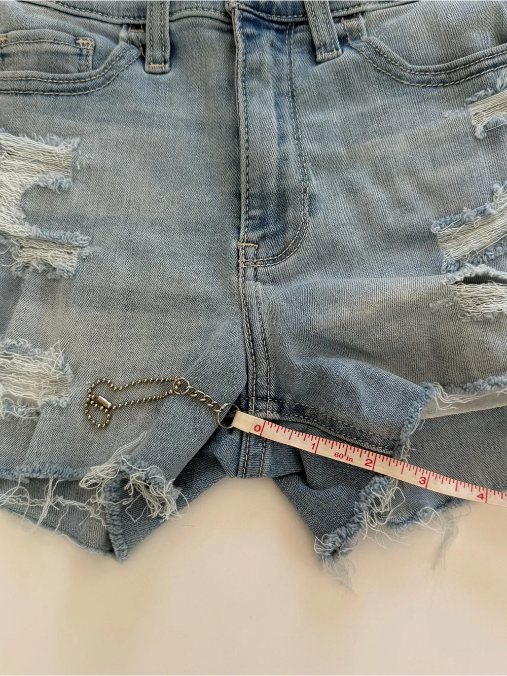 Hollister High Rise Denim Shorts Size 0 24W Light Wash Distressed Ripped Frayed